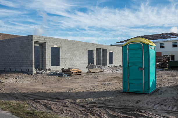 Best Affordable portable toilet rental  in Independence, WI